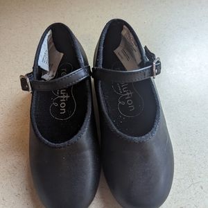 Tap shoes